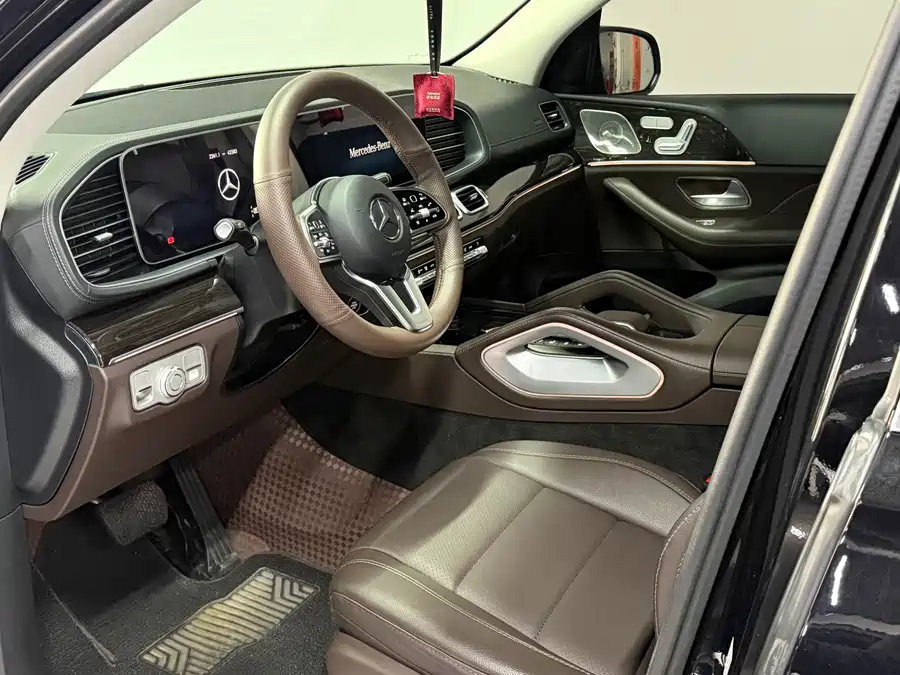900x675_0_q87_c42_autohomecar__ChxpV2qVPnOAGBOKAAn7gnqwU4g574.jpg.webp